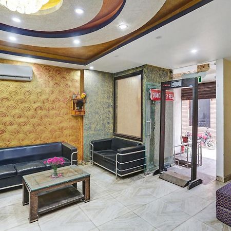 Hotel O Hotel Blue Orchid نيودلهي المظهر الخارجي الصورة