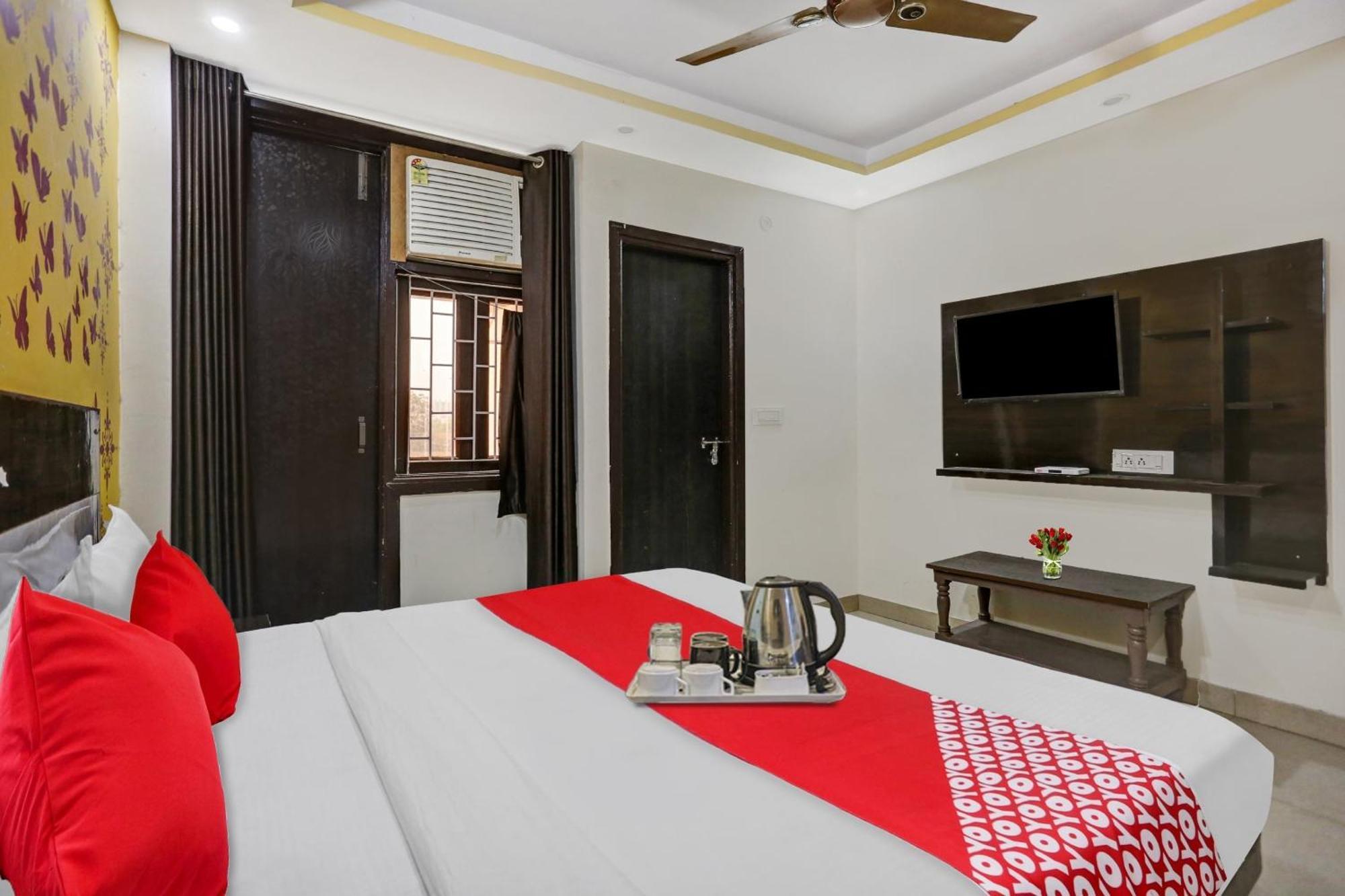 Hotel O Hotel Blue Orchid نيودلهي المظهر الخارجي الصورة