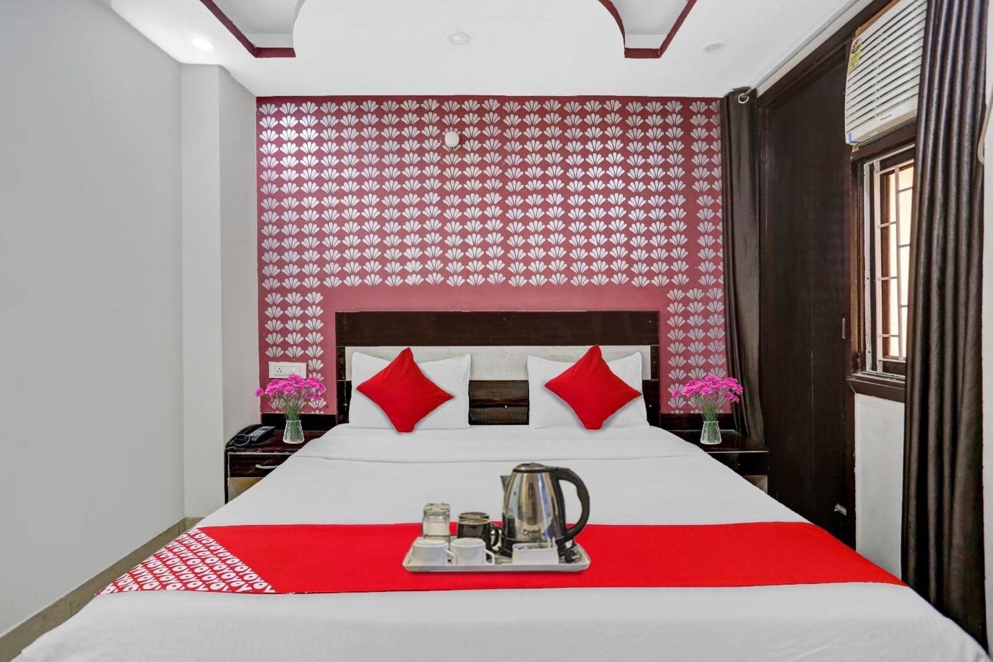 Hotel O Hotel Blue Orchid نيودلهي المظهر الخارجي الصورة